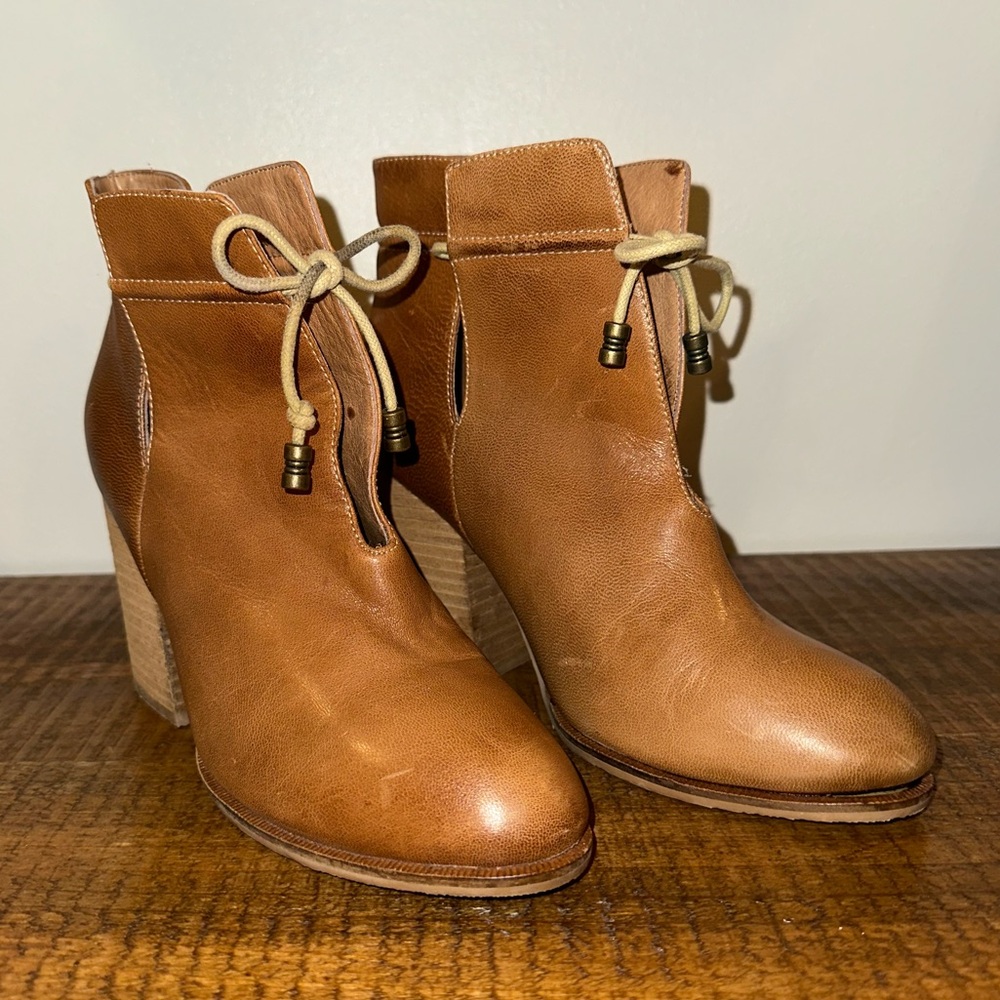 Anthropology Antelope Vero Cuoio Leather heeled boots